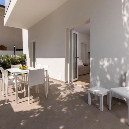 The Palm Riccione 아파트 호텔 외부 사진